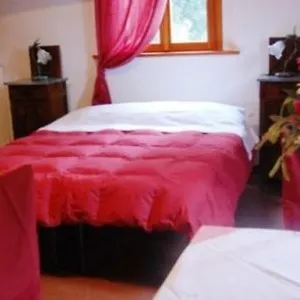  Casa di campagna Agriturismo La Curbastra Italia